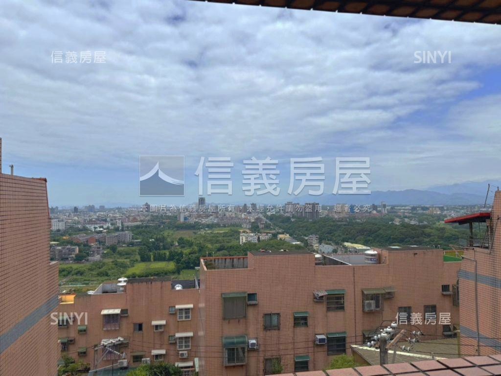 鬧中取靜大空間紅瓦厝房屋室內格局與周邊環境