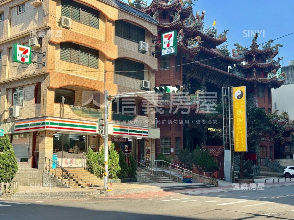 遠百生活圈黃金角間店面房屋室內格局與周邊環境