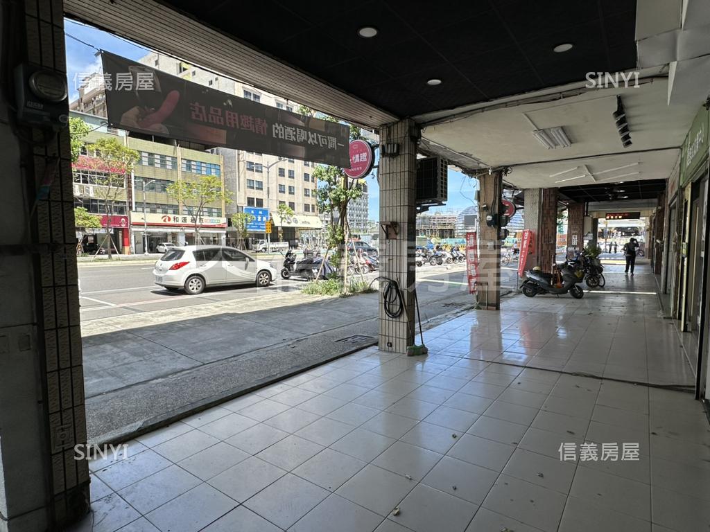 博愛一路．商五黃金店面房屋室內格局與周邊環境