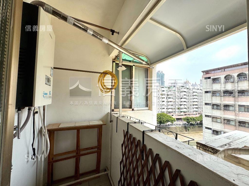 低總價！五期三房附車位房屋室內格局與周邊環境
