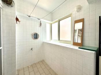 美裝潢！五期三房附車位