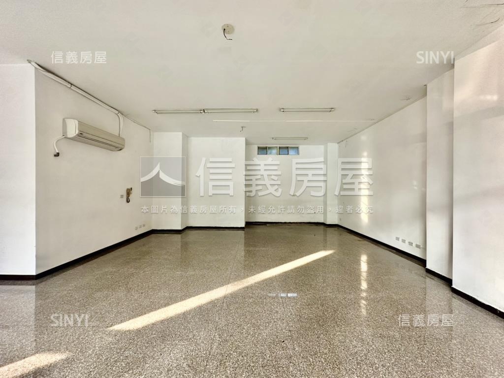 幸福台灣大面寬金店面房屋室內格局與周邊環境