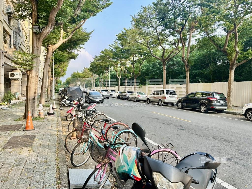 幸福台灣大面寬金店面房屋室內格局與周邊環境