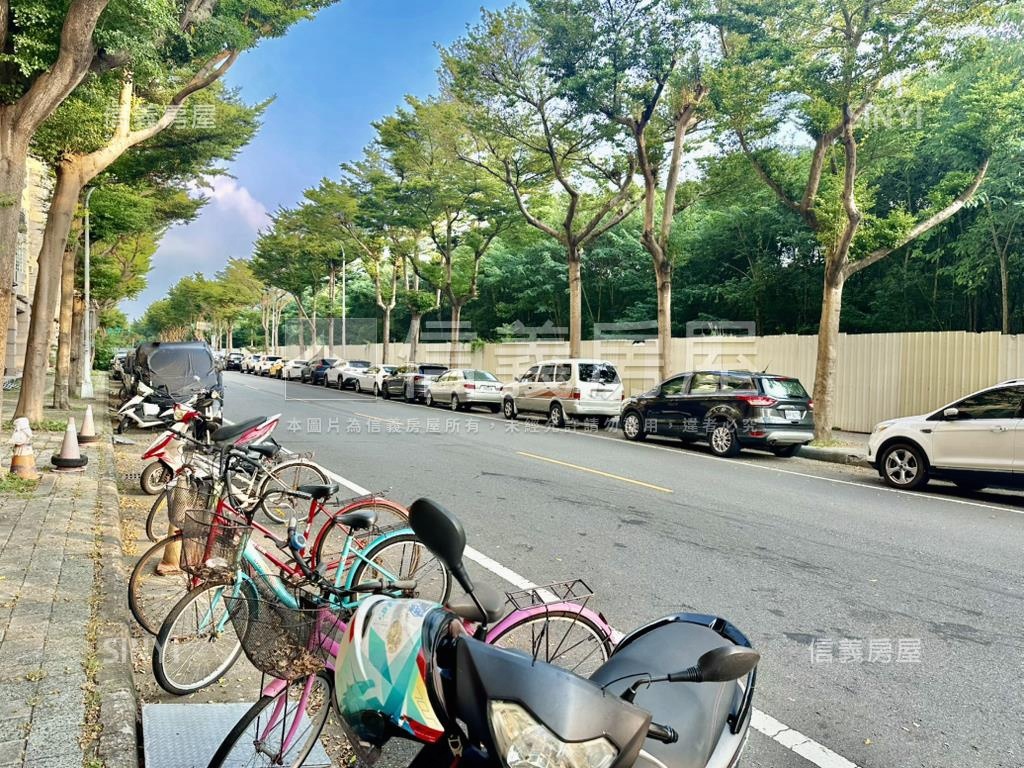 幸福台灣大面寬金店面房屋室內格局與周邊環境