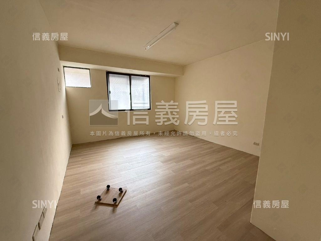 北區活路好停車透天房屋室內格局與周邊環境