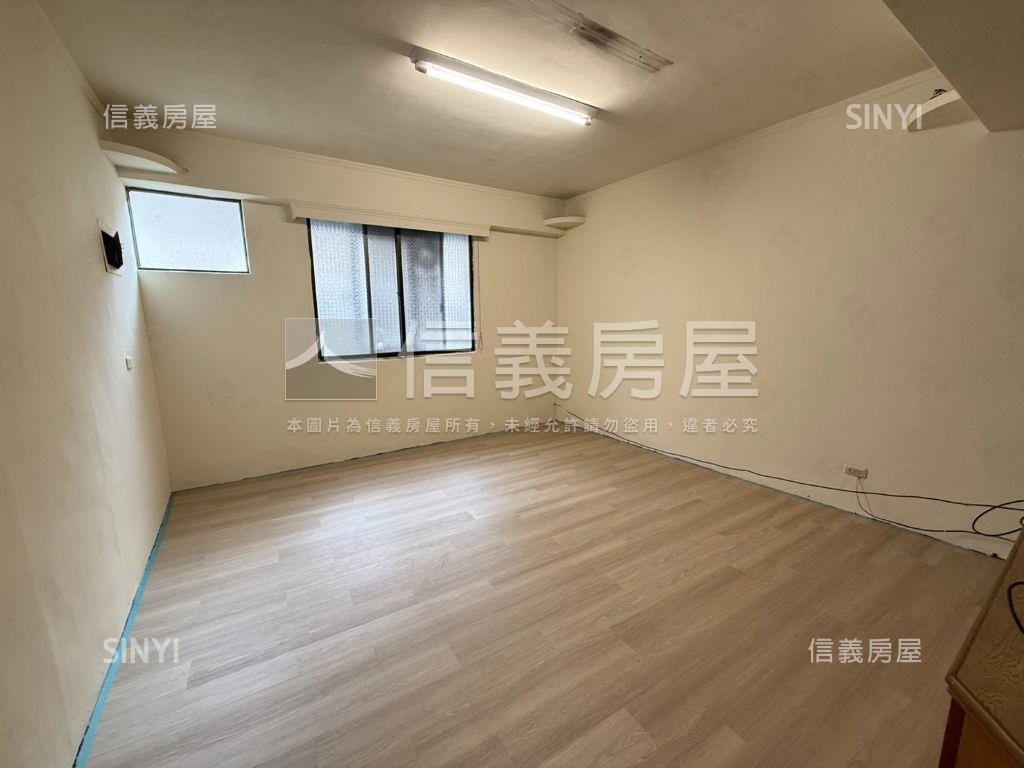 北區活路好停車透天房屋室內格局與周邊環境
