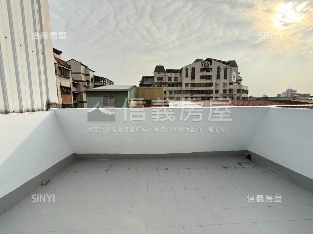 北區活路好停車透天房屋室內格局與周邊環境