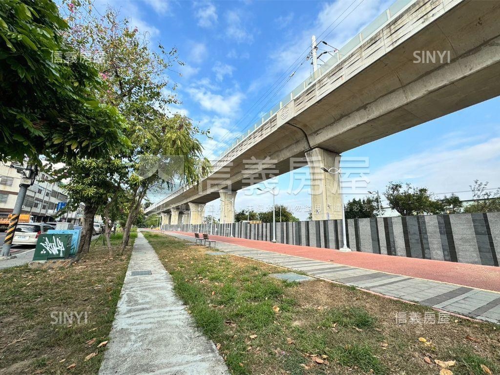 北區活路好停車透天房屋室內格局與周邊環境