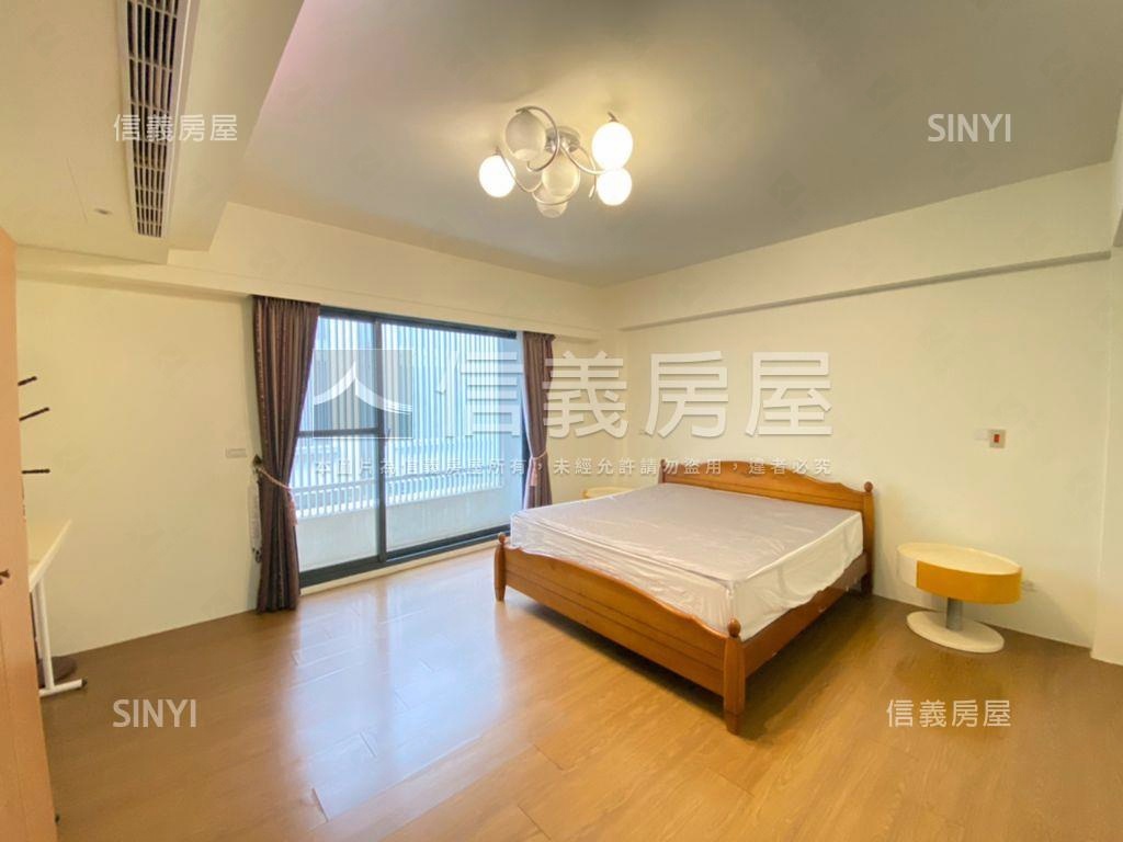 沙鹿電梯別墅美視野可看屋房屋室內格局與周邊環境