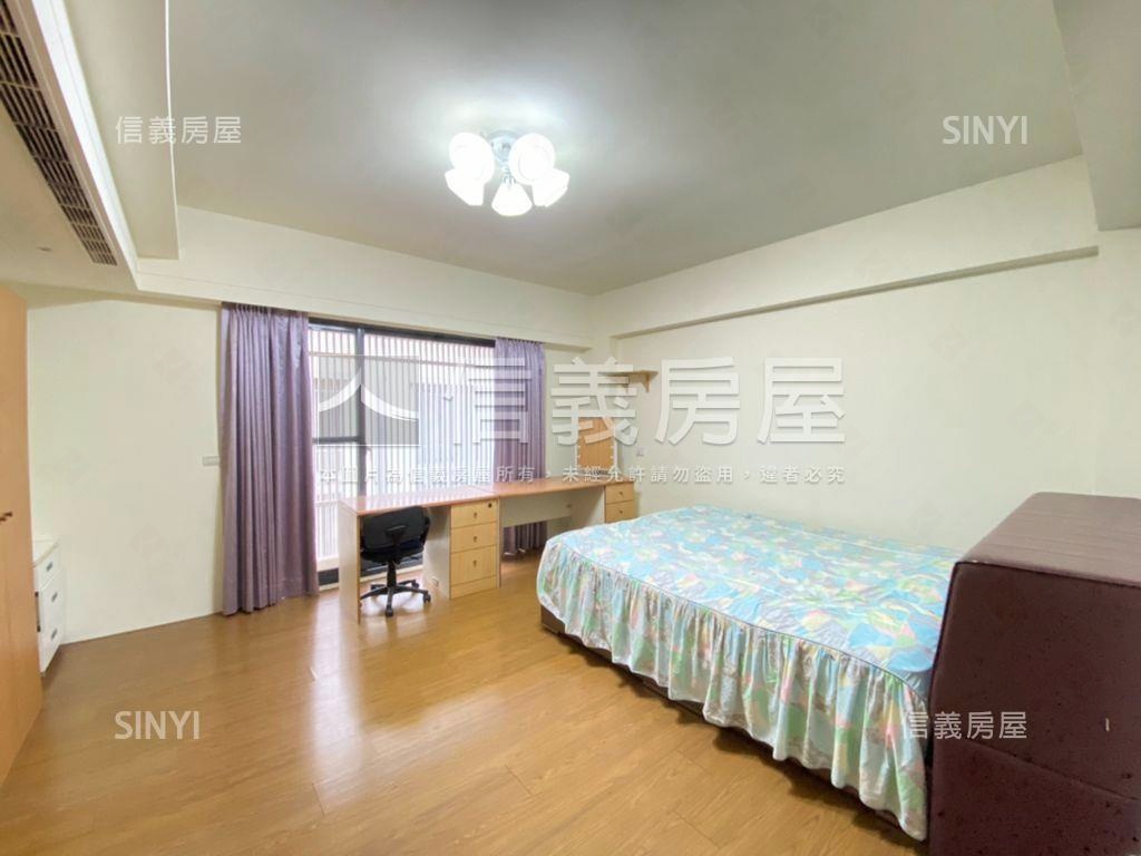 沙鹿電梯別墅美視野可看屋房屋室內格局與周邊環境