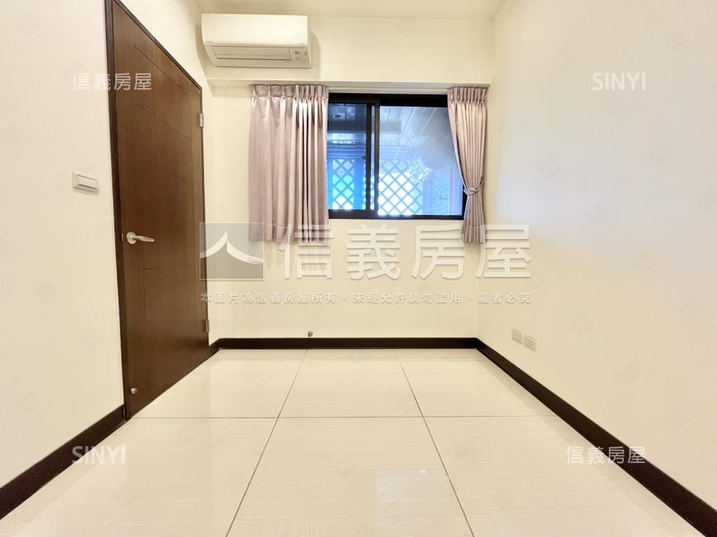君泰稀有山景兩房車位房屋室內格局與周邊環境