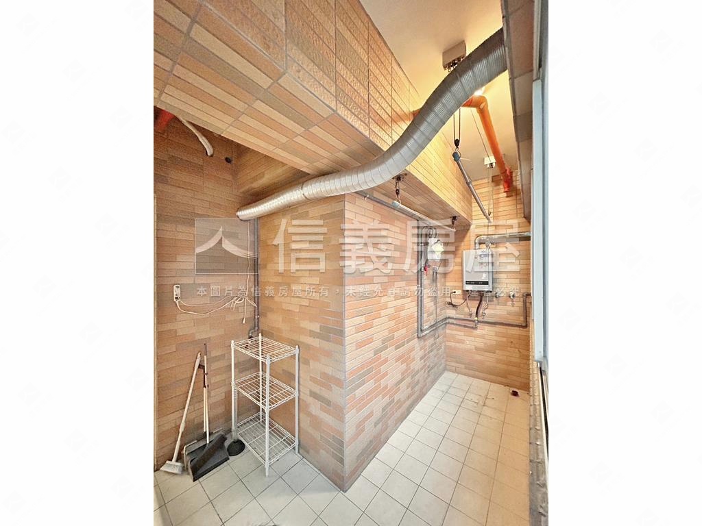 麗京精品高樓好屋房屋室內格局與周邊環境