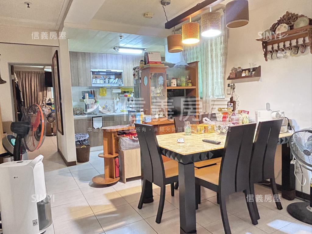 佳禾家郃大坪雙車美宅房屋室內格局與周邊環境