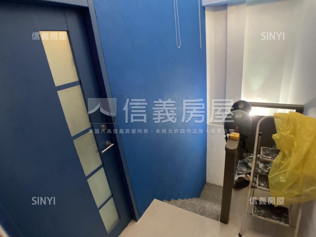 ㊝逢甲滿租金雞母透套房屋室內格局與周邊環境