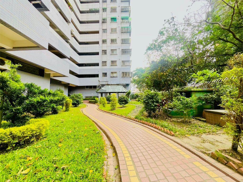 大墩天廈大三房公園宅房屋室內格局與周邊環境