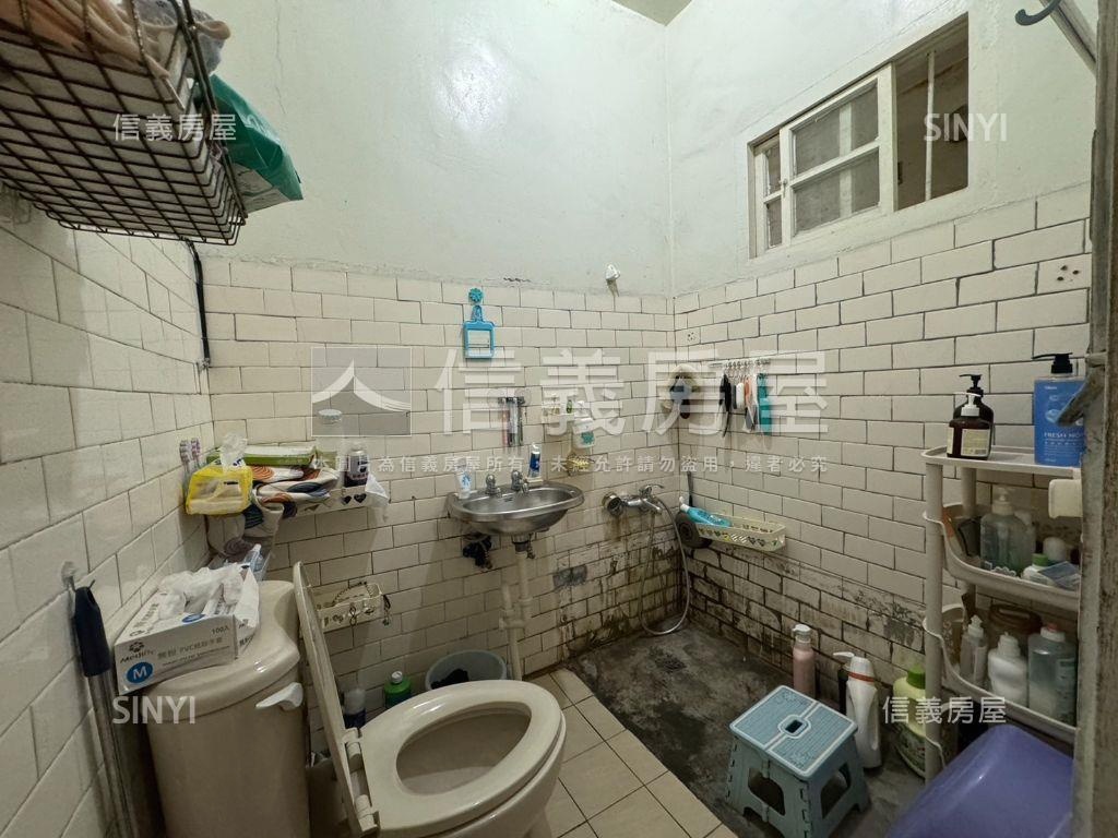 員林新生路透天房屋室內格局與周邊環境