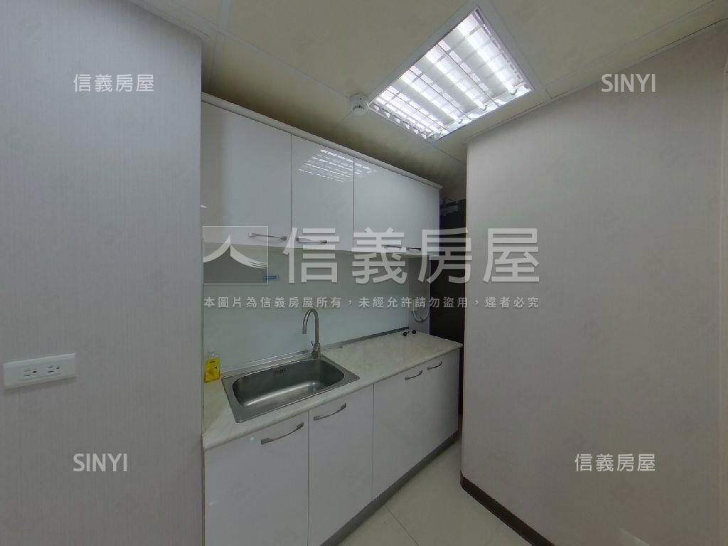 中山ＣＥＮＴＥＲ房屋室內格局與周邊環境