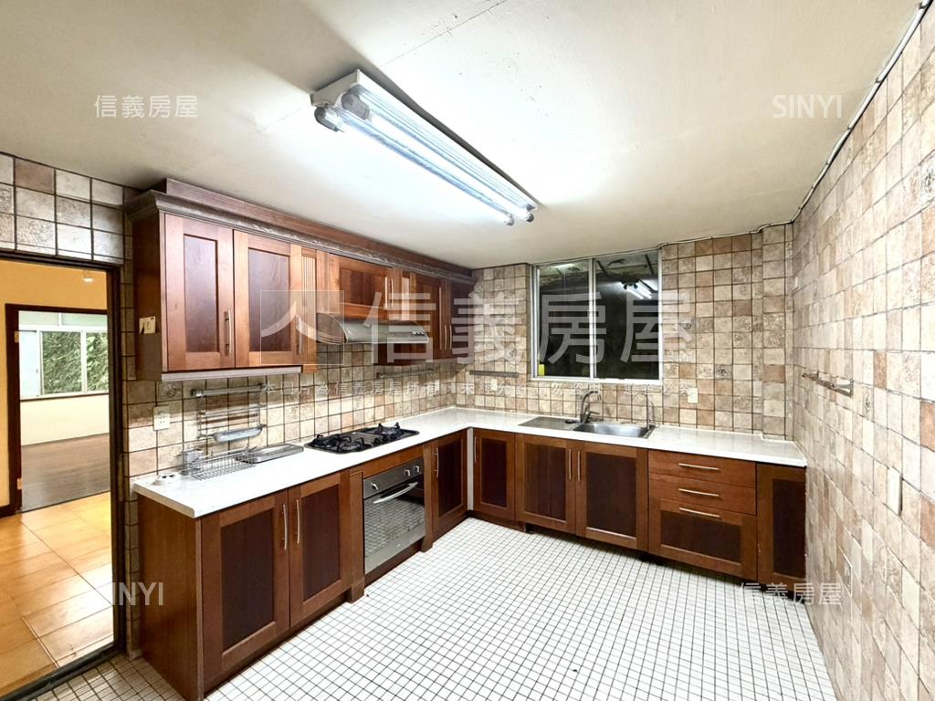 花園新城庭園美屋房屋室內格局與周邊環境