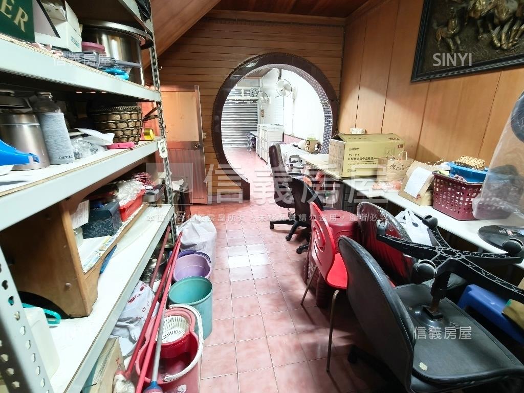 復橫一路正路４樓透天房屋室內格局與周邊環境