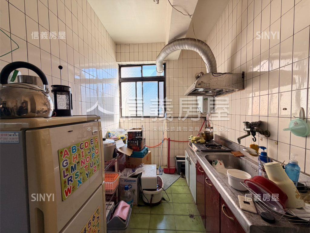 文心捷運旅順路４樓公寓房屋室內格局與周邊環境