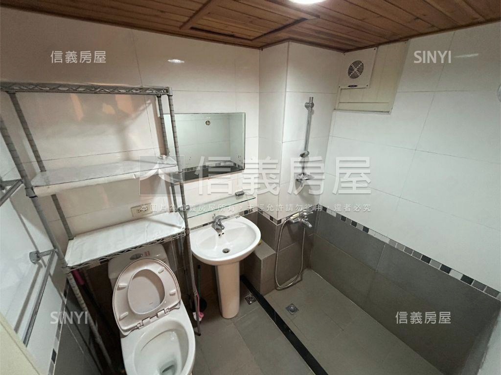 ★華富美宅三面採光房屋室內格局與周邊環境