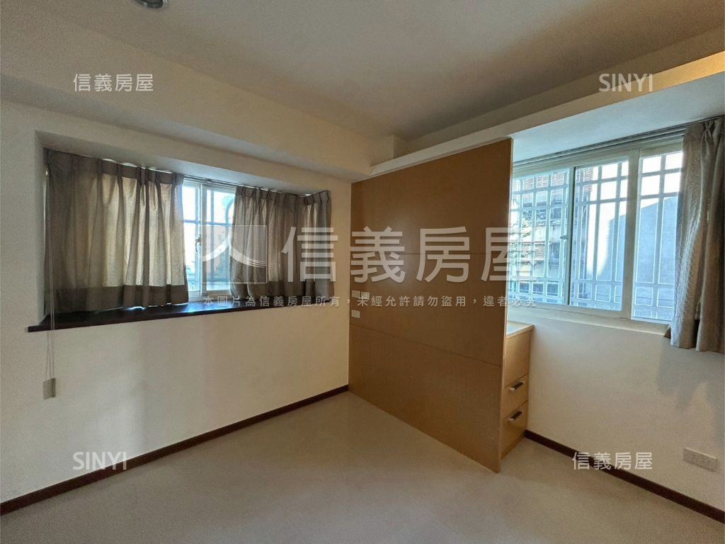 ★華富美宅三面採光房屋室內格局與周邊環境