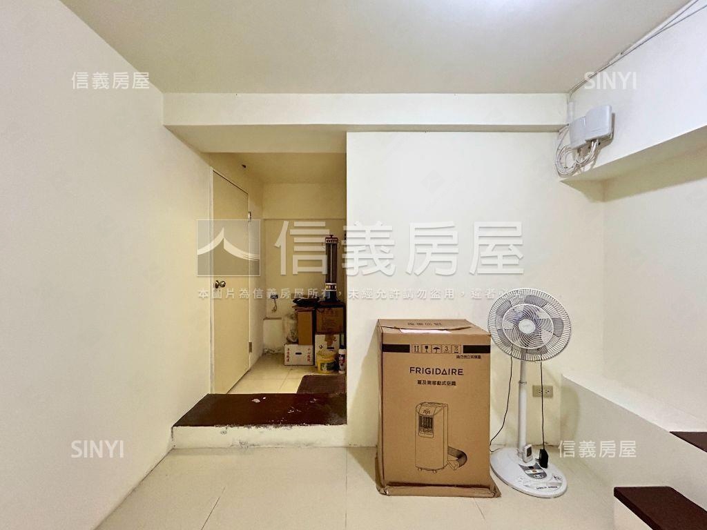 中正綠蔭靜巷挑高一樓房屋室內格局與周邊環境