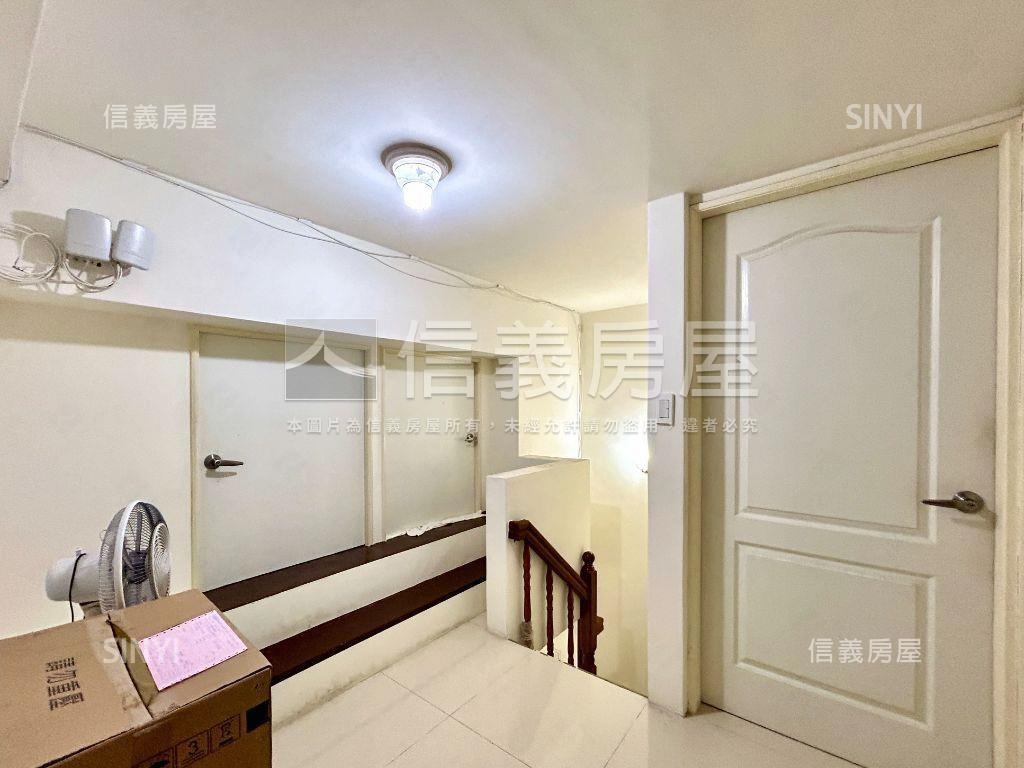 中正綠蔭靜巷挑高一樓房屋室內格局與周邊環境