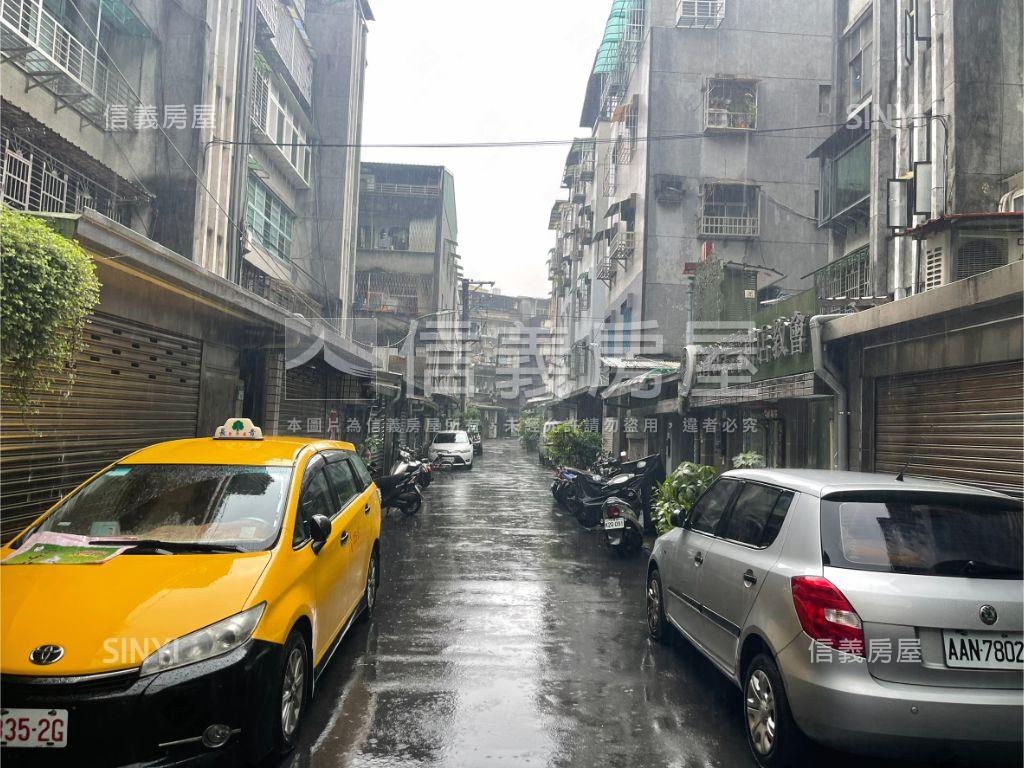 新店捷運置產公寓房屋室內格局與周邊環境