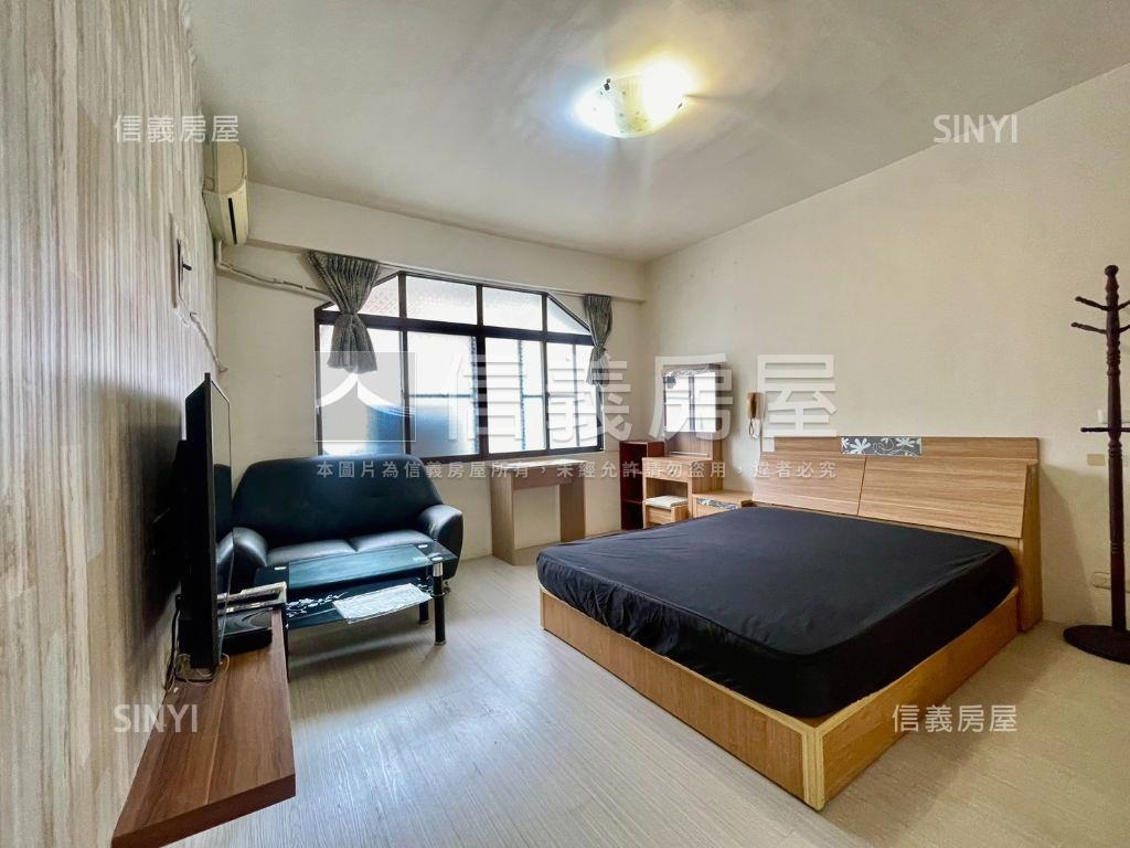 鳳頂好收租車庫透天房屋室內格局與周邊環境