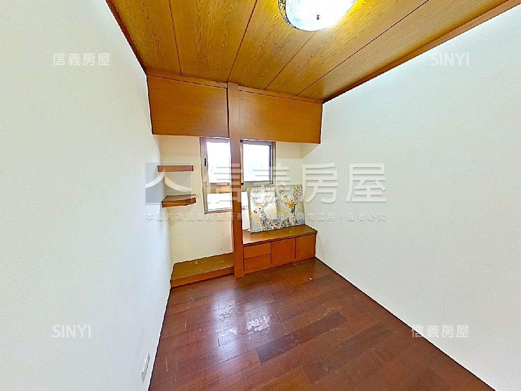 櫻花捷運站向陽邨三房車位房屋室內格局與周邊環境