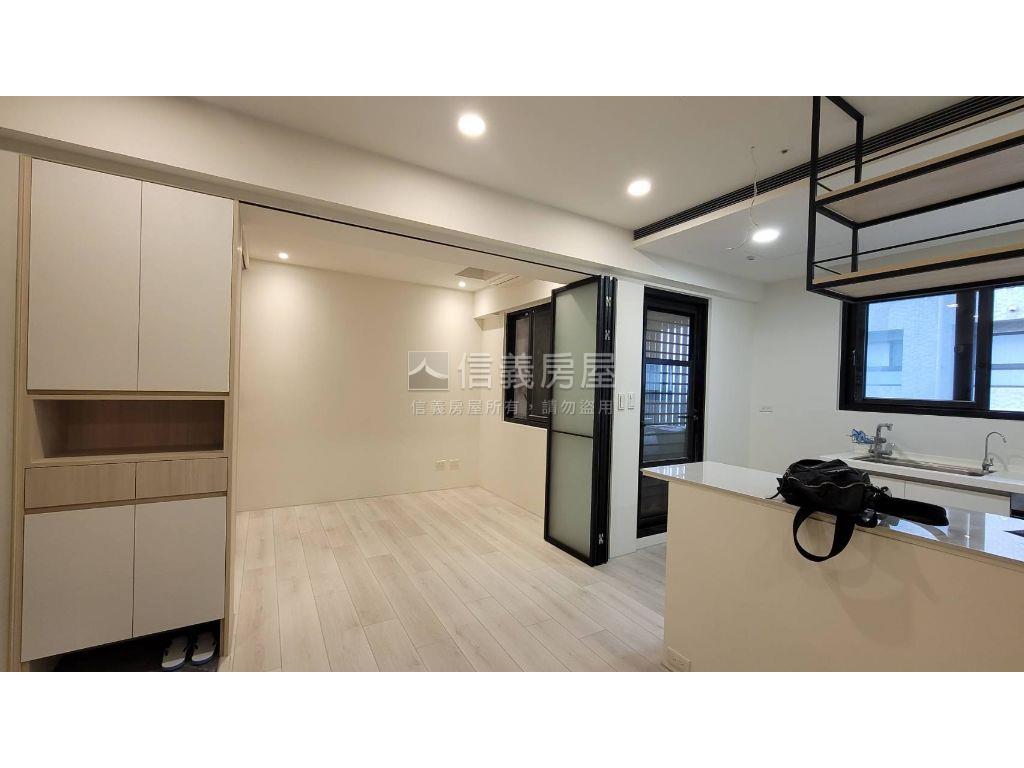 成功學區稀有典雅精裝兩房房屋室內格局與周邊環境