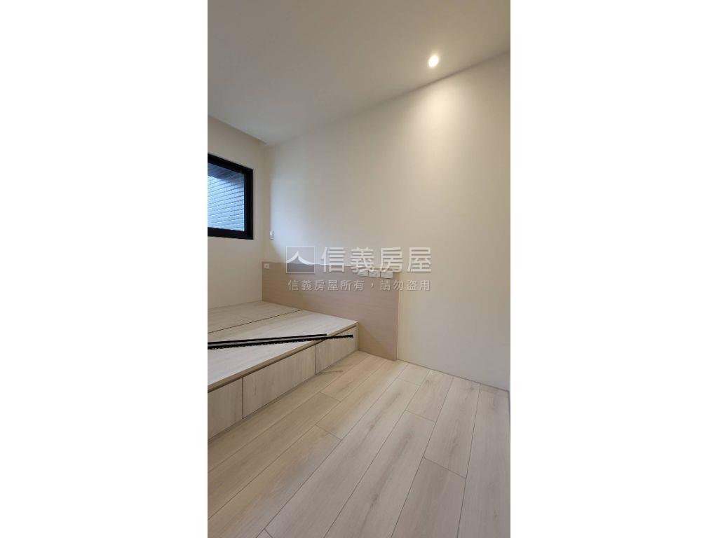 成功學區稀有典雅精裝兩房房屋室內格局與周邊環境