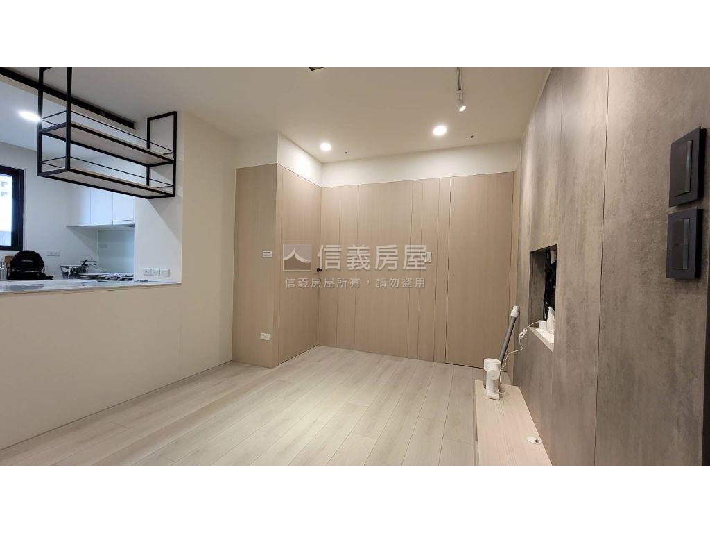 成功學區稀有典雅精裝兩房房屋室內格局與周邊環境
