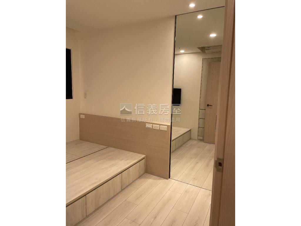 成功學區稀有典雅精裝兩房房屋室內格局與周邊環境