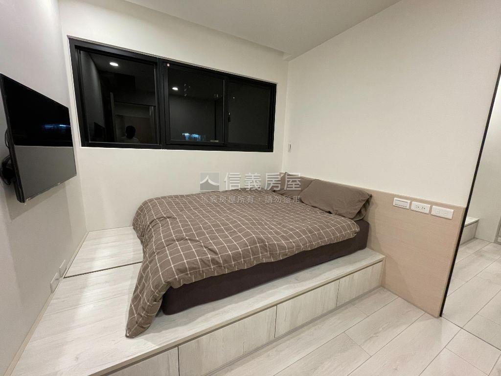 成功學區稀有典雅精裝兩房房屋室內格局與周邊環境