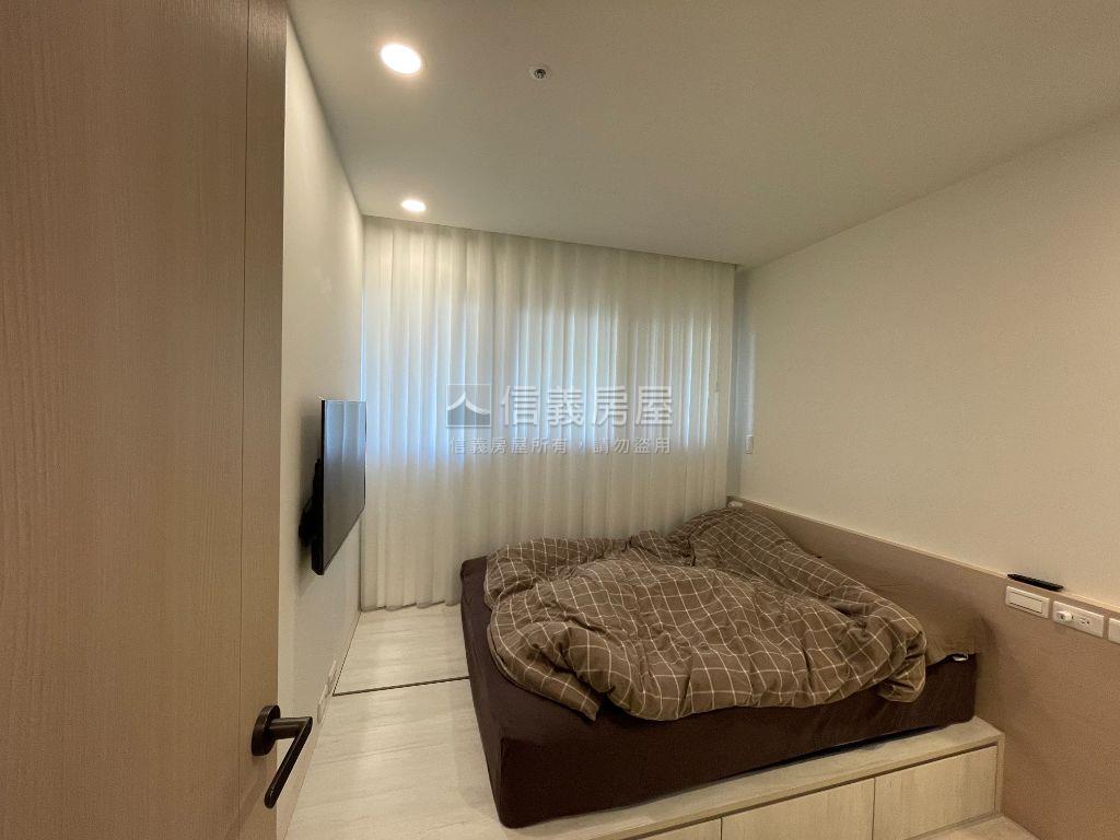 成功學區稀有典雅精裝兩房房屋室內格局與周邊環境