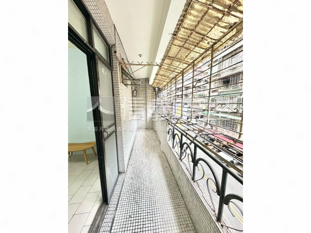 新生街～巷寬美３樓房屋室內格局與周邊環境