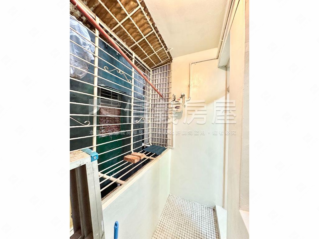 新生街～巷寬美３樓房屋室內格局與周邊環境