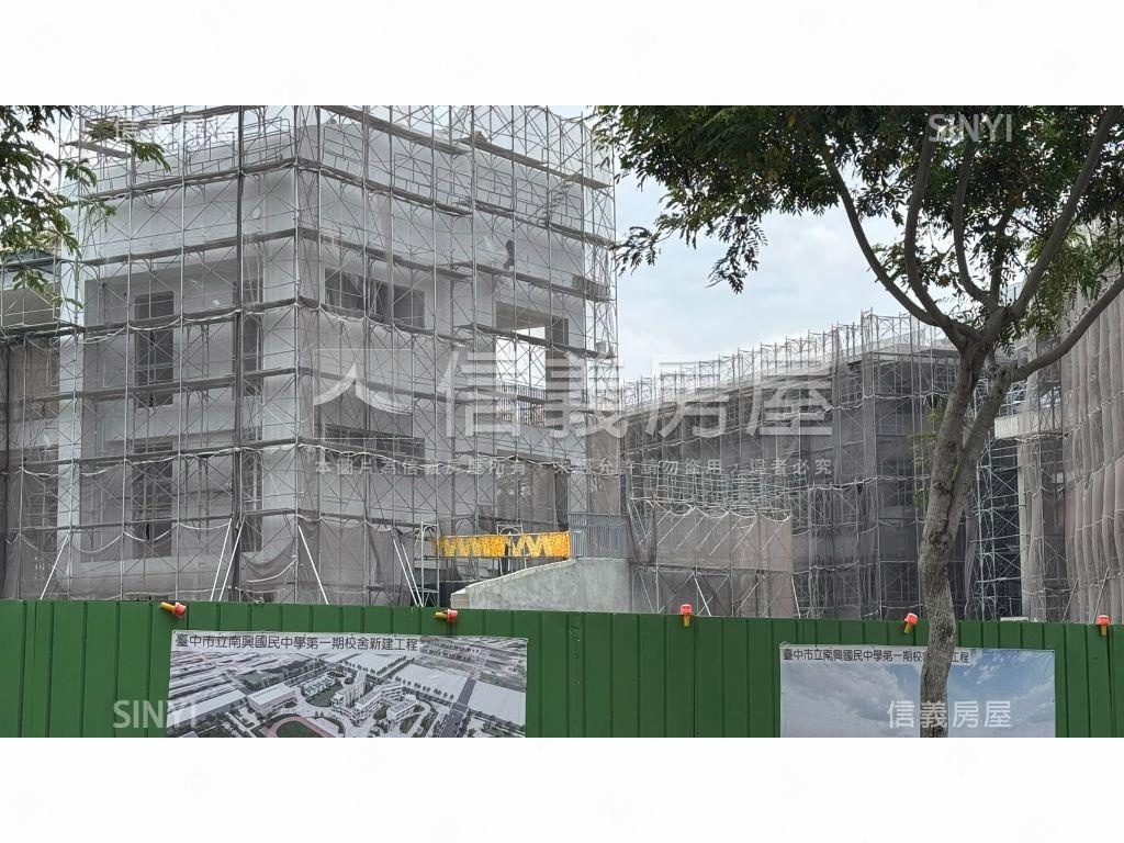 １２單豪華別墅即將落成房屋室內格局與周邊環境