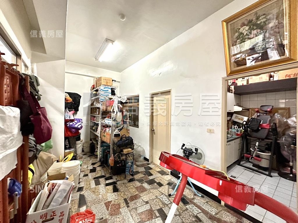 專任好屋境界雅築氣派門面房屋室內格局與周邊環境