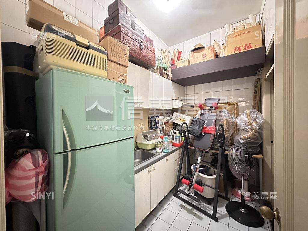 專任好屋境界雅築氣派門面房屋室內格局與周邊環境