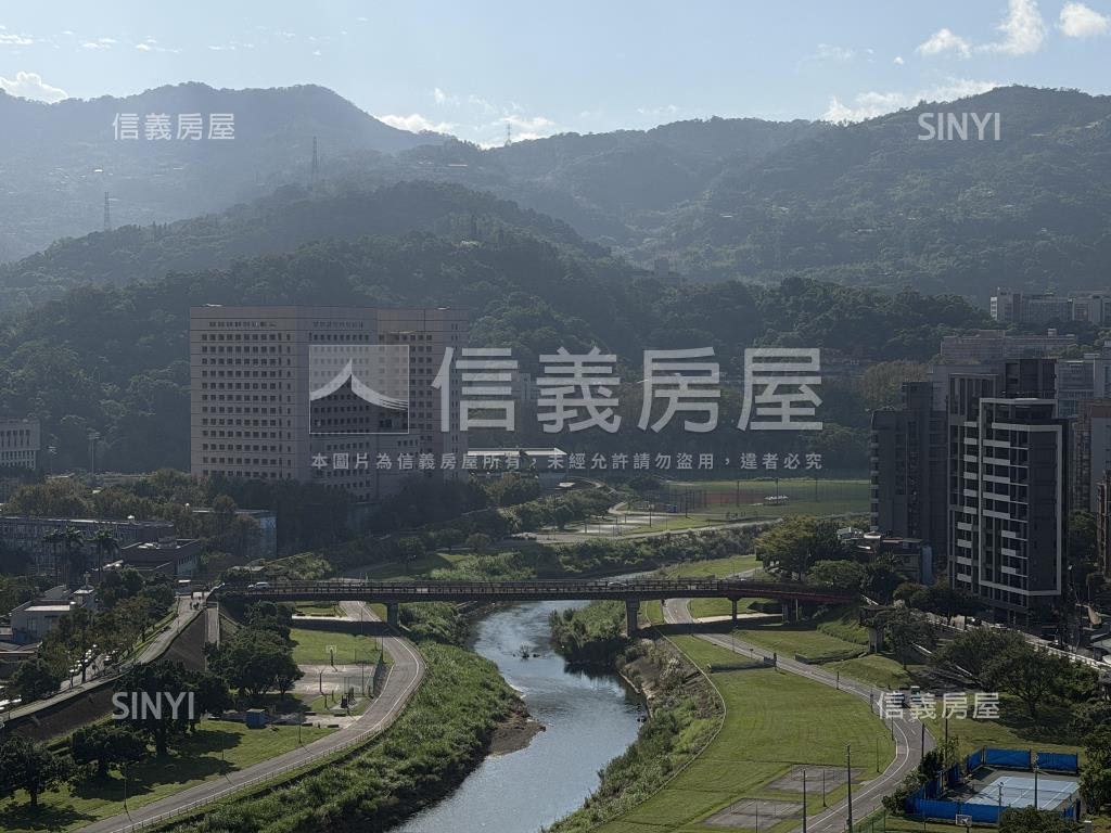 政大秀明美宅邊間貳樓房屋室內格局與周邊環境