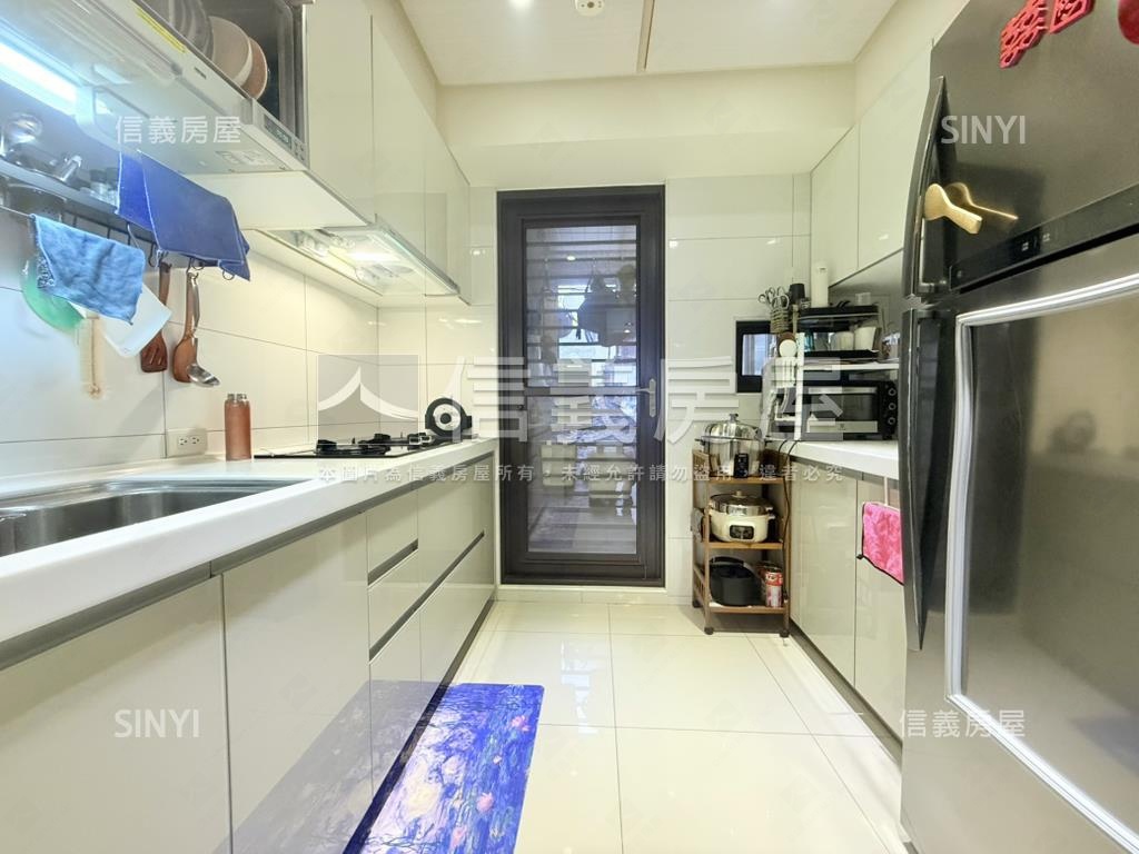 【精選】奇岩可居兩房車位房屋室內格局與周邊環境