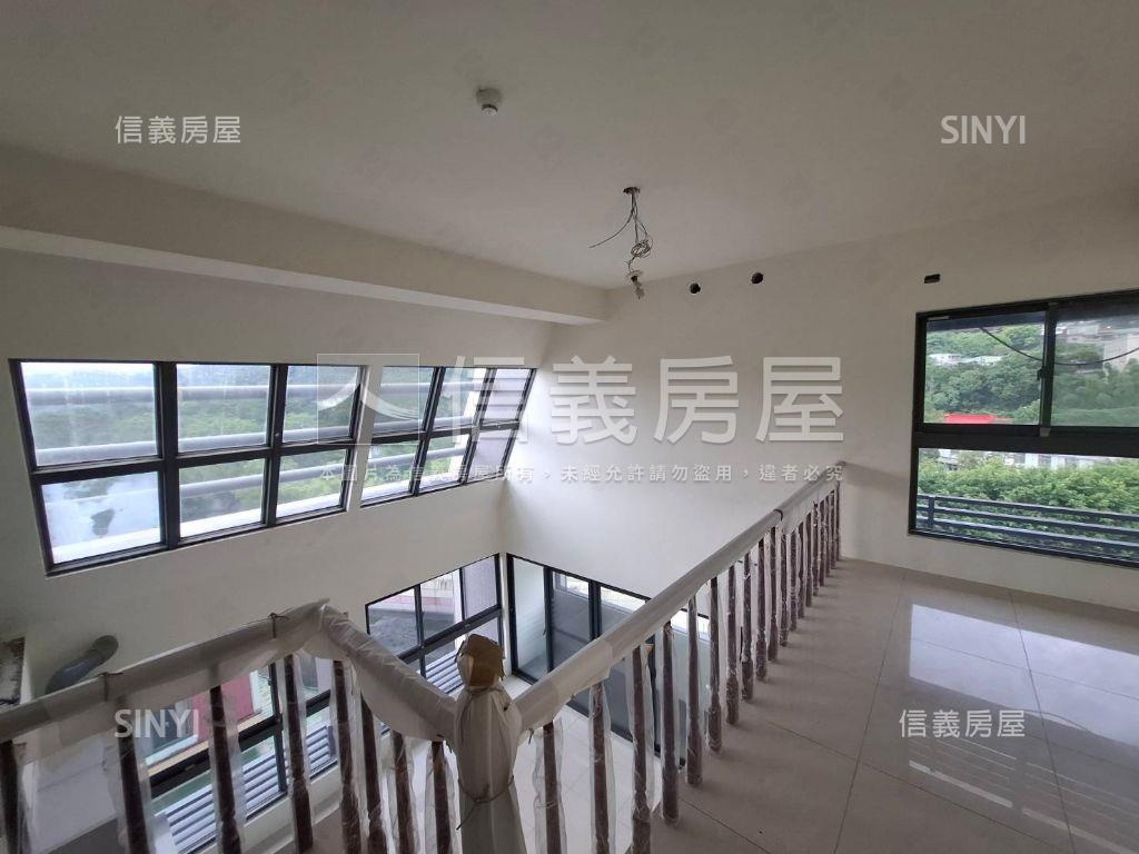 圓山藏富挑高美屋房屋室內格局與周邊環境