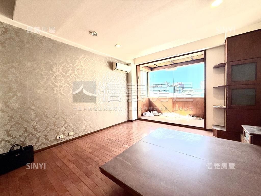 仁雄商圈雙車邊間美墅房屋室內格局與周邊環境