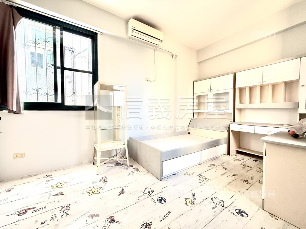 仁雄商圈雙車邊間美墅房屋室內格局與周邊環境