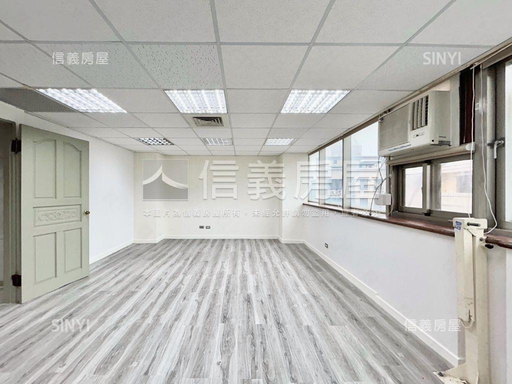 專任水晶華廈自住佳房屋室內格局與周邊環境