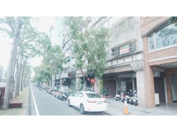 灣區成功四維正路店住