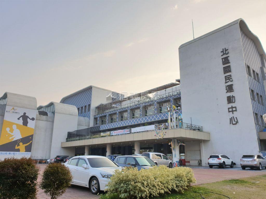 北區現況前後陽台大三房房屋室內格局與周邊環境
